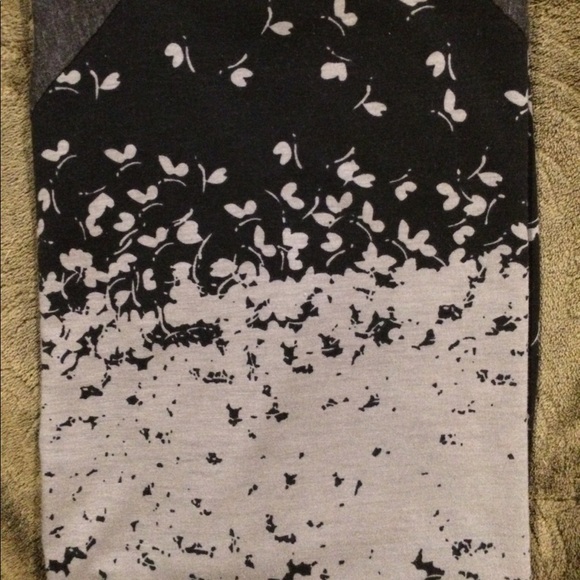 LuLaRoe Unicorn Sloan T Shirt Girls size 14 - Picture 3 of 4